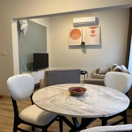 Aparthotel Comelivego Cihangir 32