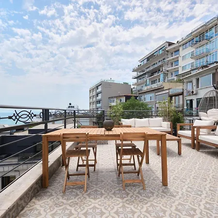 Modern Duplex Bosphorus View With Teracce Apartament Stambuł