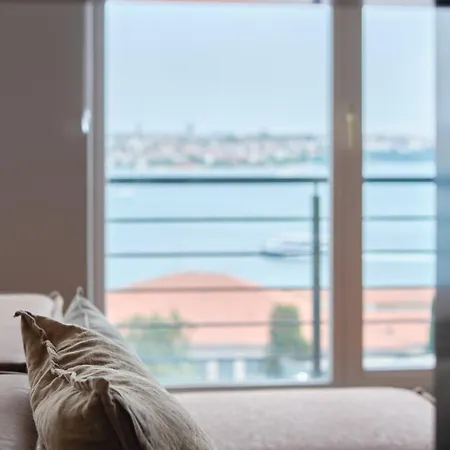 Apartament Modern Duplex Bosphorus View With Teracce