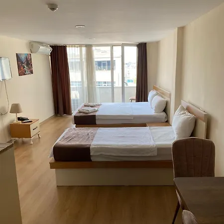 Hotel Newaz