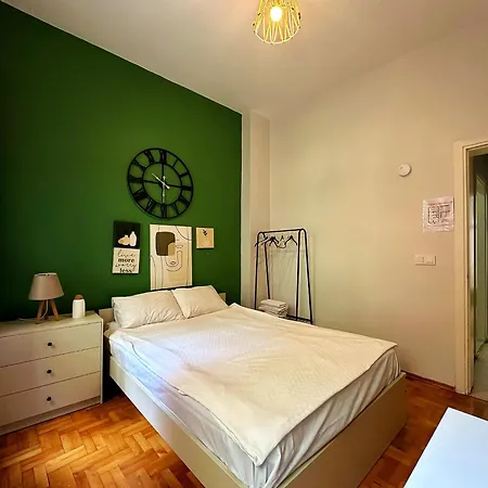 Triplex In Taksim Square With 3 Bedroom Apartment