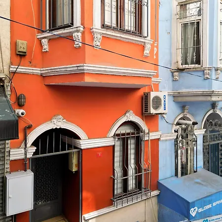 Apartment Triplex In Taksim Square With 3 Bedroom