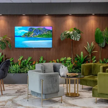 Hotel The Business Class 3*
