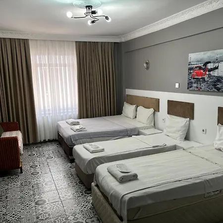 Mara Taxim *
