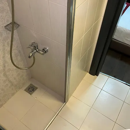 Pandora Hotel 3*