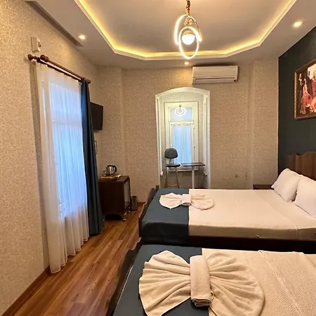 La Vien Old Hotel
