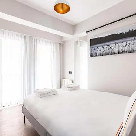Cozy Bright Wparking 2bd1bath Home!#338 Apartment *