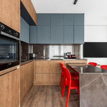 Cozy Bright Wparking 2bd1bath Home!#338 * Istanbul