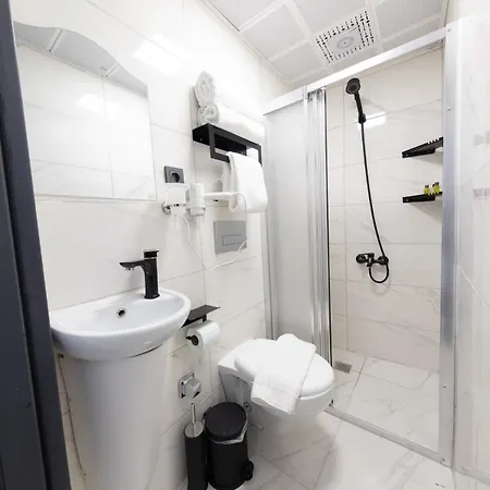 Aya Langa Aparthotel