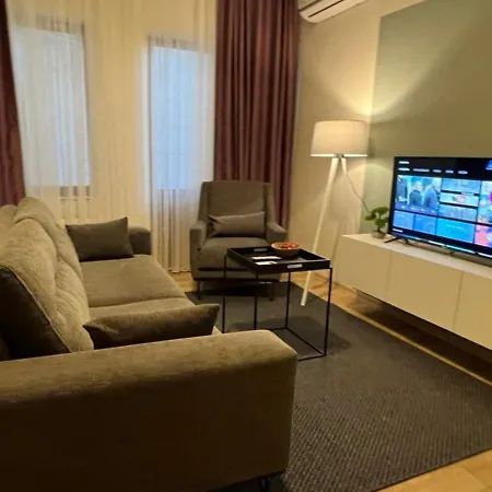 Aparthotel Comelivego Cihangir *
