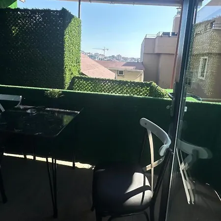 Taksim Larissa Aparthotel