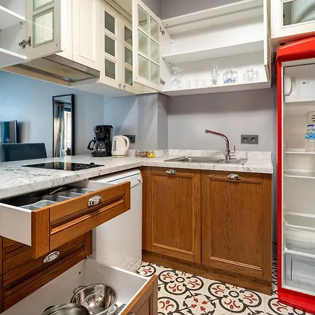 Urban Quarters - Asmali Mescit * Istanbul