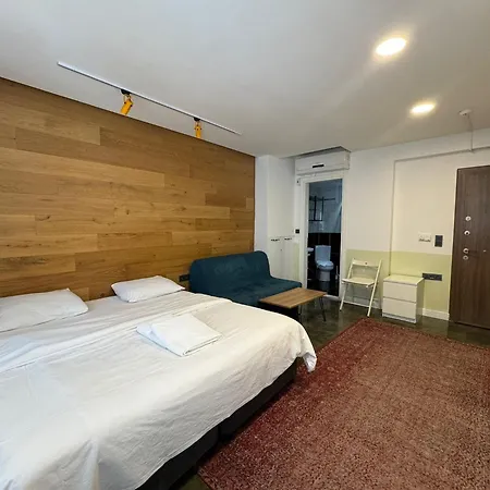 Hotel Hub Flats 4*