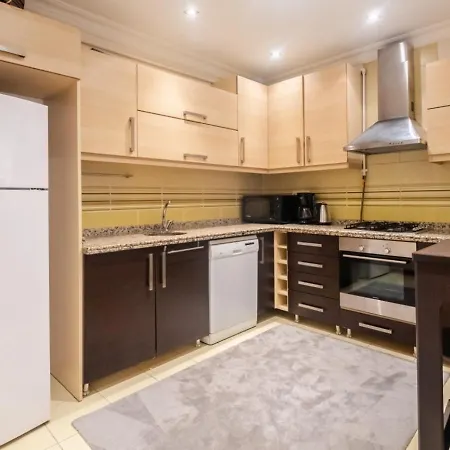 Apartment Exclusive Flat With Balcony In Nisantasi *