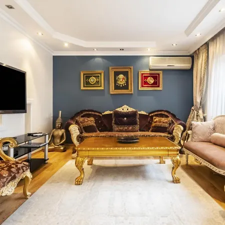 Exclusive Flat With Balcony In Nisantasi * Istanbul
