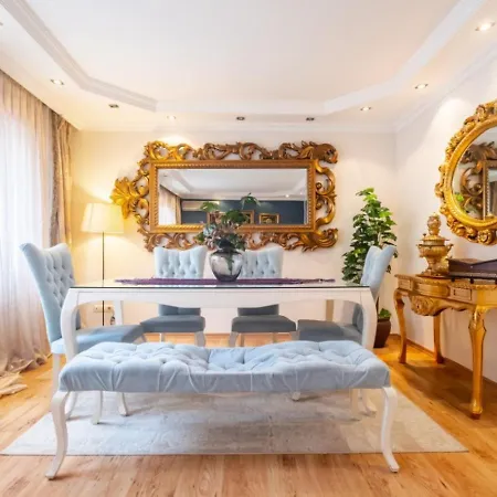 Exclusive Flat With Balcony In Nisantasi Apartment *