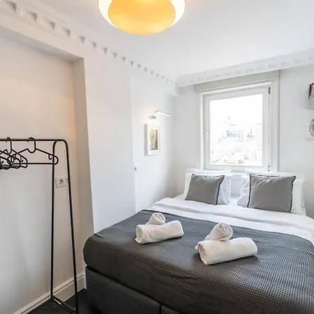 Apartment Stylish Duplex In Beyolu With Private Terrace