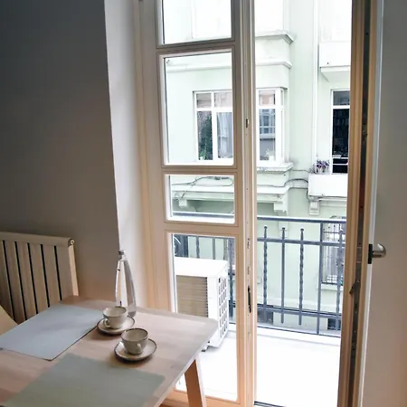 Istanbul Guesthouse イスタンブール