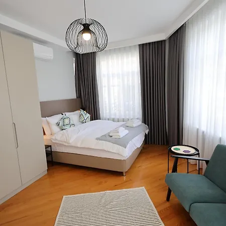 アパートホテル Istanbul Guesthouse *