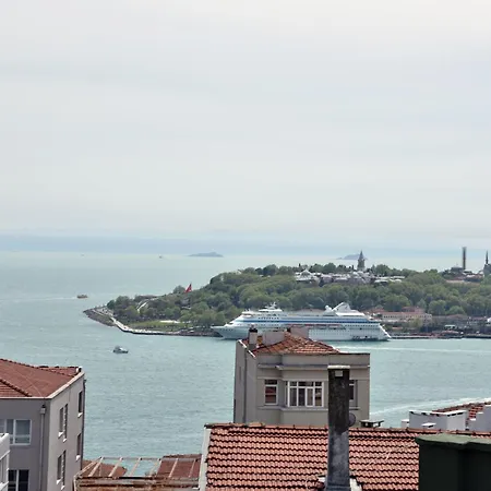 Istanbul Guesthouse アパートホテル イスタンブール