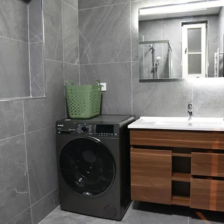 Istanbul Guesthouse イスタンブール