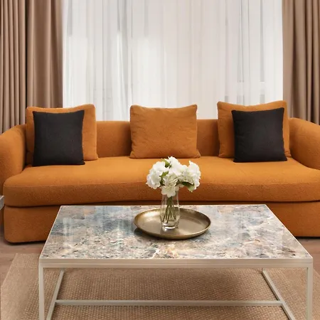 Apartament Marmada *