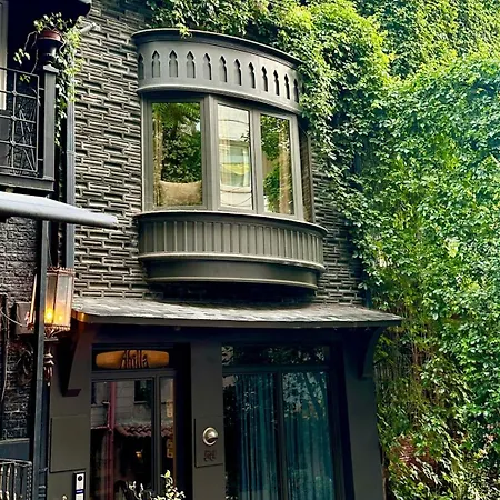 Boheme House With Bathtub & Terrace Istanbul