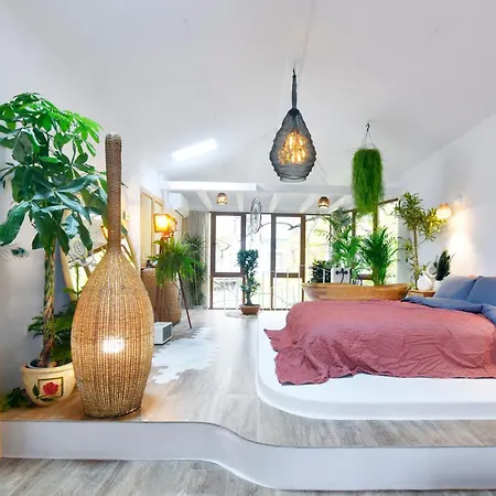 Boheme House With Bathtub & Terrace Holiday home