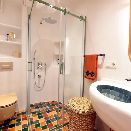 Boheme House With Bathtub & Terrace