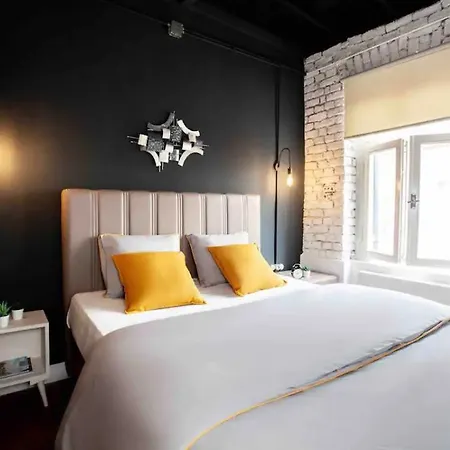 Aparthotel No11 *