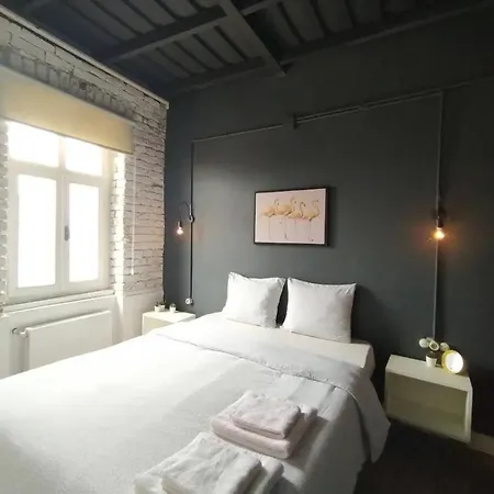 No11 Aparthotel