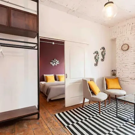 Aparthotel No11 *