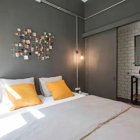 Aparthotel No11 *