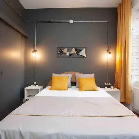 No11 Aparthotel