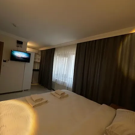 Aparthotel Green Star Pera