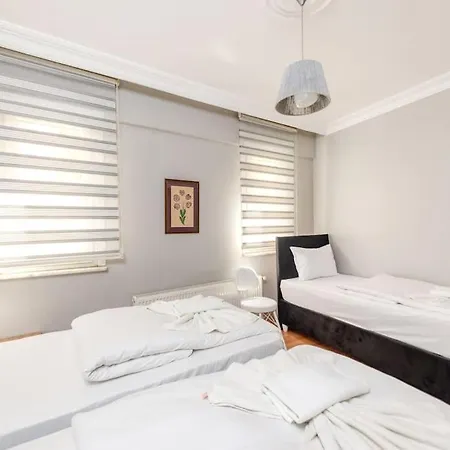 Apartment Qbra House