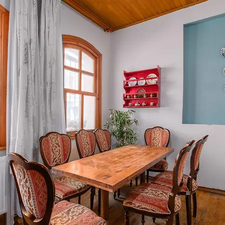 Luxurious Ottoman Style Mansion In Fatih Holiday home Istanbul
