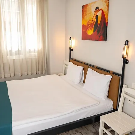 Hotel Hot Budget Ortakoy 3*