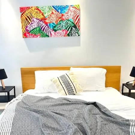 Wonder Homes- Spacious Dublex, 5br, 2ba, Terrace *