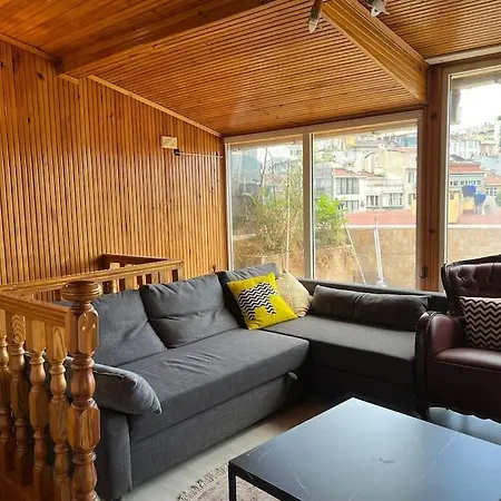 Wonder Homes- Spacious Dublex, 5br, 2ba, Terrace