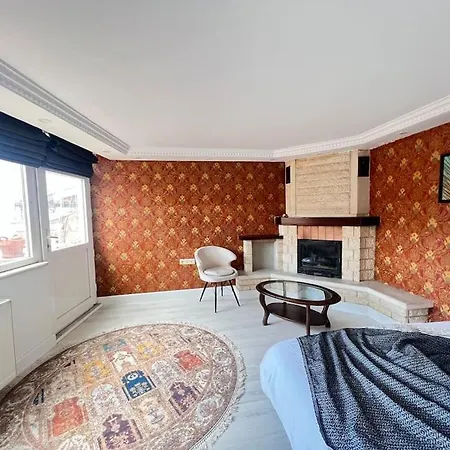 Wonder Homes- Spacious Dublex, 5br, 2ba, Terrace