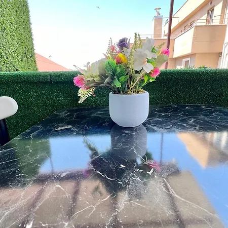 Taksim Larissa Aparthotel