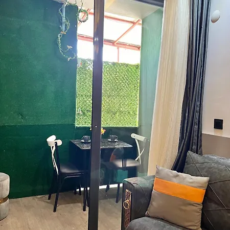 Aparthotel Taksim Larissa 2*