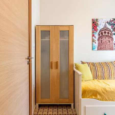 Taksim Blue Apartment