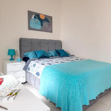 Apartment Taksim Blue