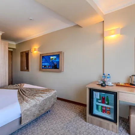 Sultan Hamit Hotel 3*