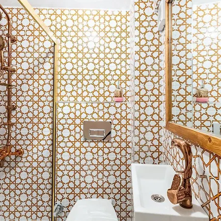 Appartamento Gorgeous House With Refreshing Garden In Besiktas