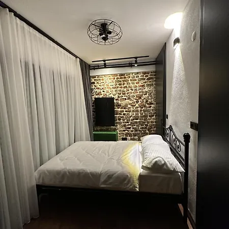 Alness Aparthotel *