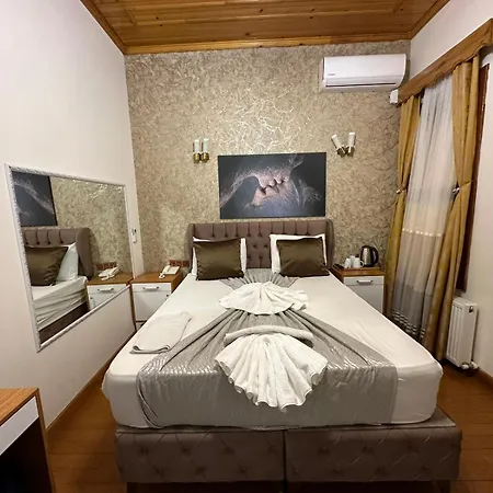 Guer Royal Aparts 3* Istanbul
