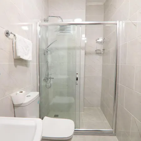 Guer Royal Aparts 3* Istanbul